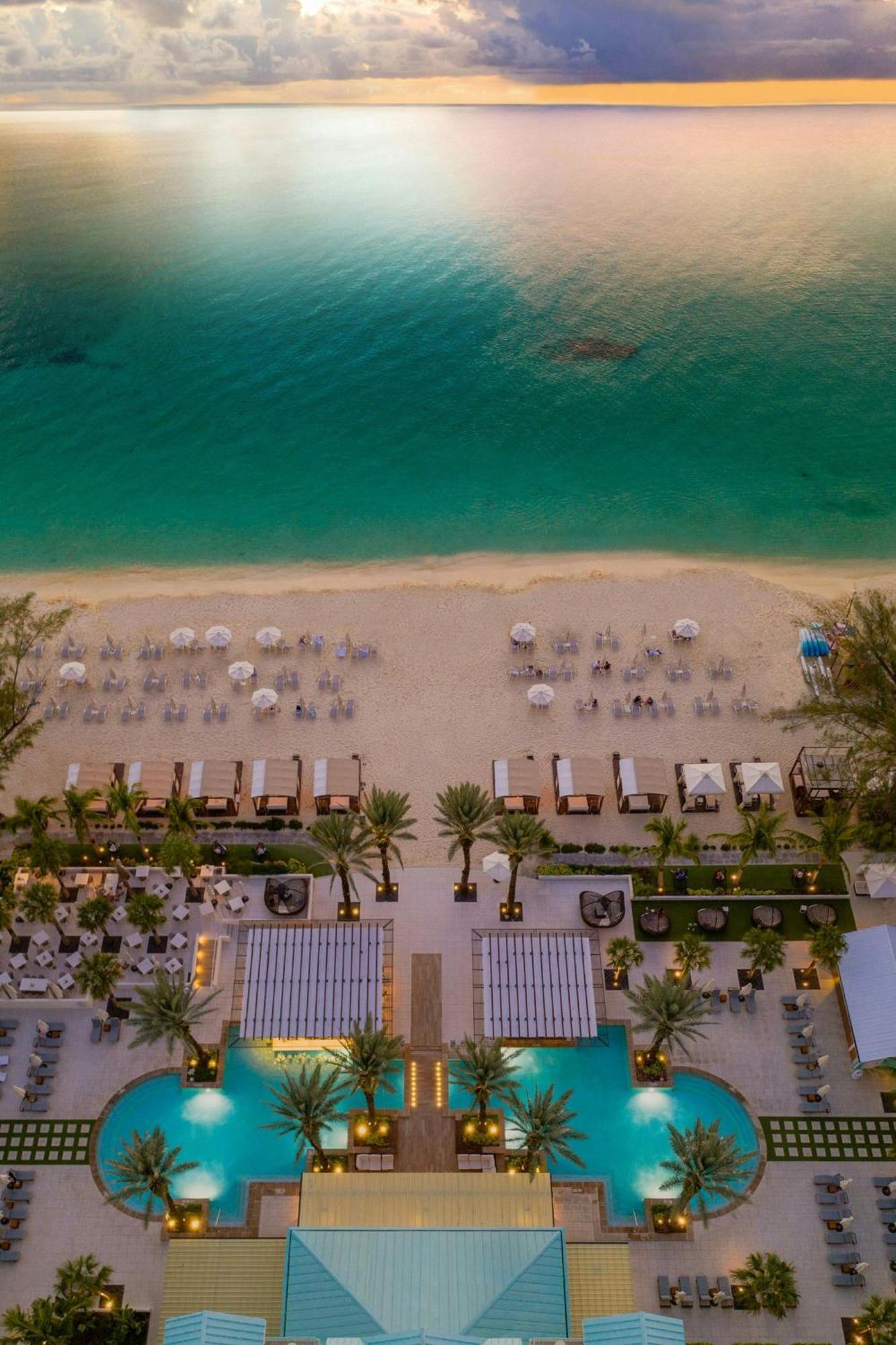 เดอะ เวสทิน แกรนด์ เคย์แมน เซเว่นไมล์บีช รีสอร์ต สปา Hotel West Bay ภายนอก รูปภาพ