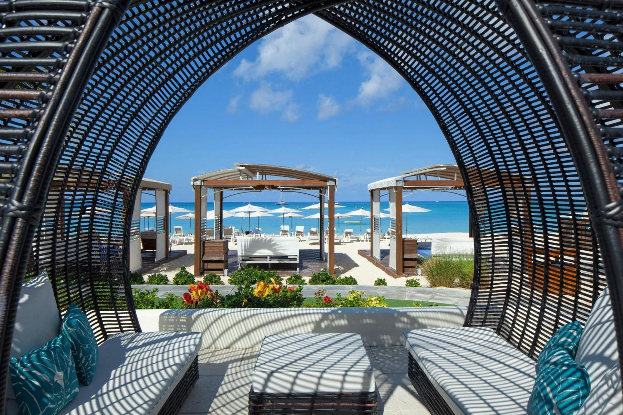 เดอะ เวสทิน แกรนด์ เคย์แมน เซเว่นไมล์บีช รีสอร์ต สปา Hotel West Bay ภายนอก รูปภาพ
